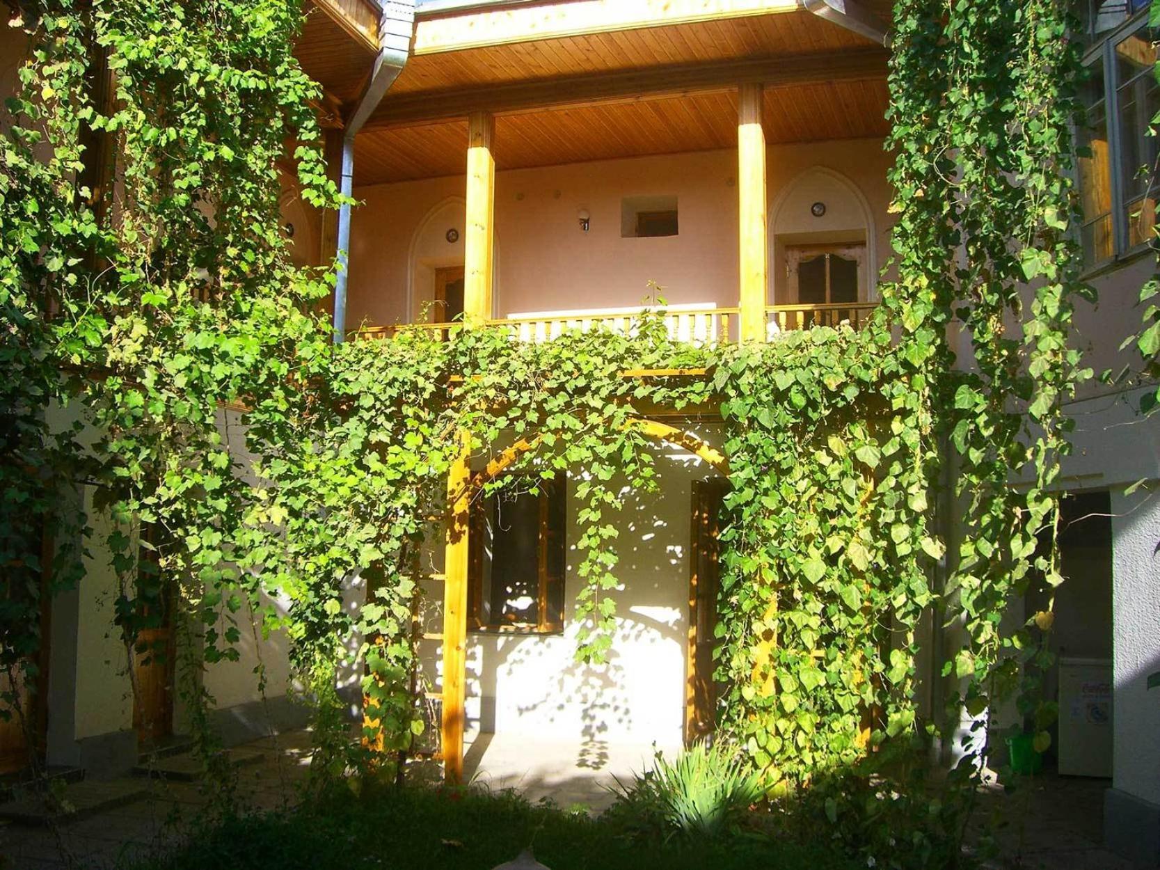Jahongir Guest House Samarcanda Exterior foto